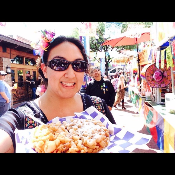 Meet your posher - Picture 1 of 1